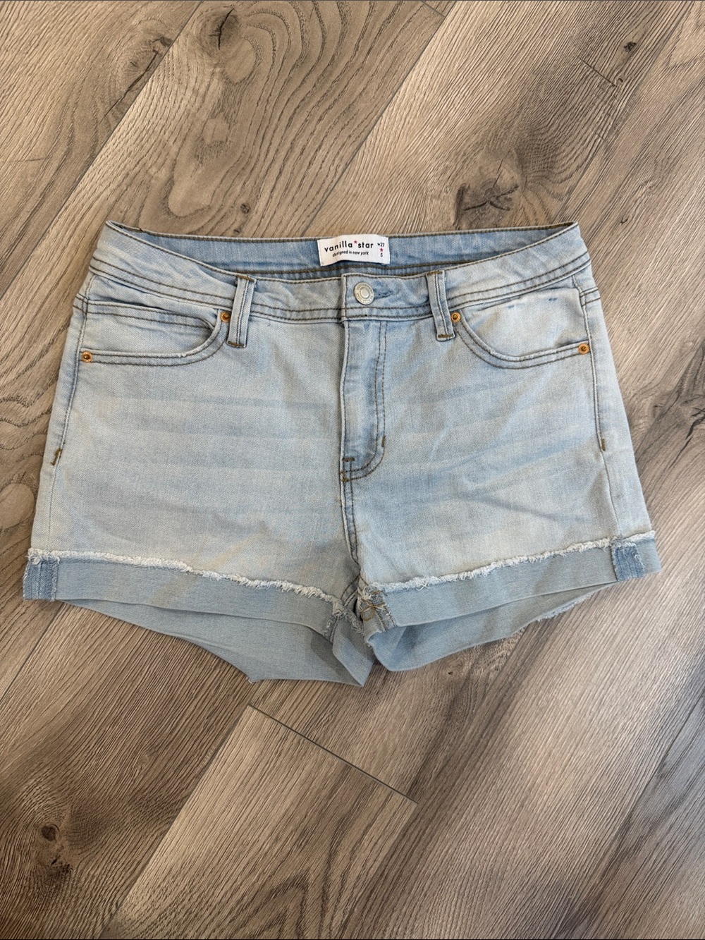 Vanilla Star Light Wash Rolled Hem Denim Shorts